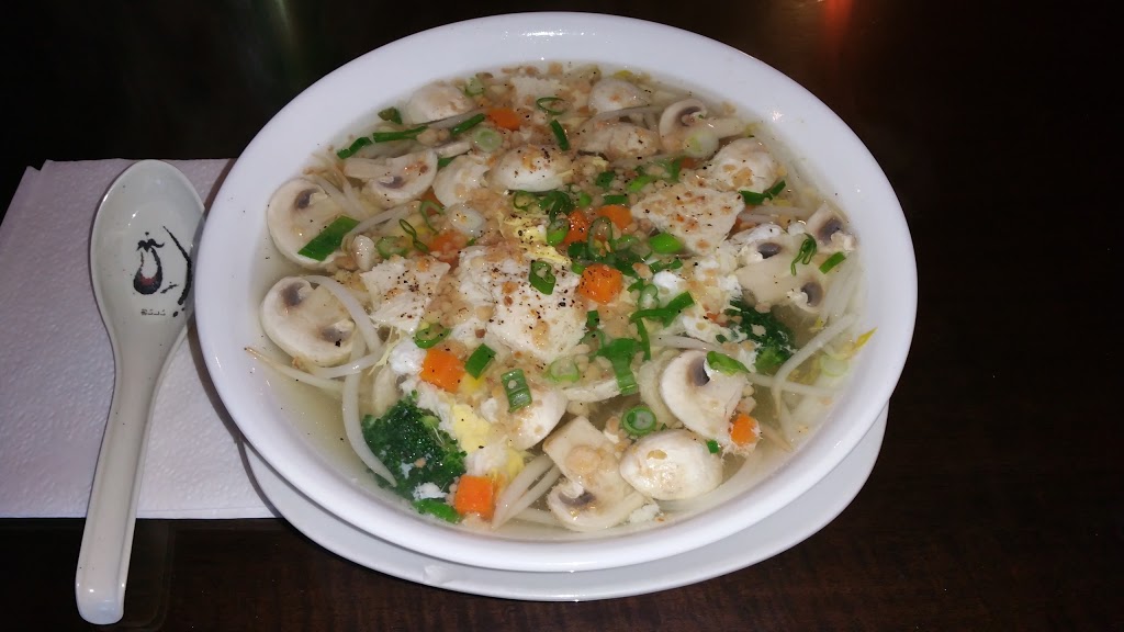 Egg Roll King | 85 Courtland Ave E, Kitchener, ON N2G 2T6, Canada | Phone: (519) 749-9869