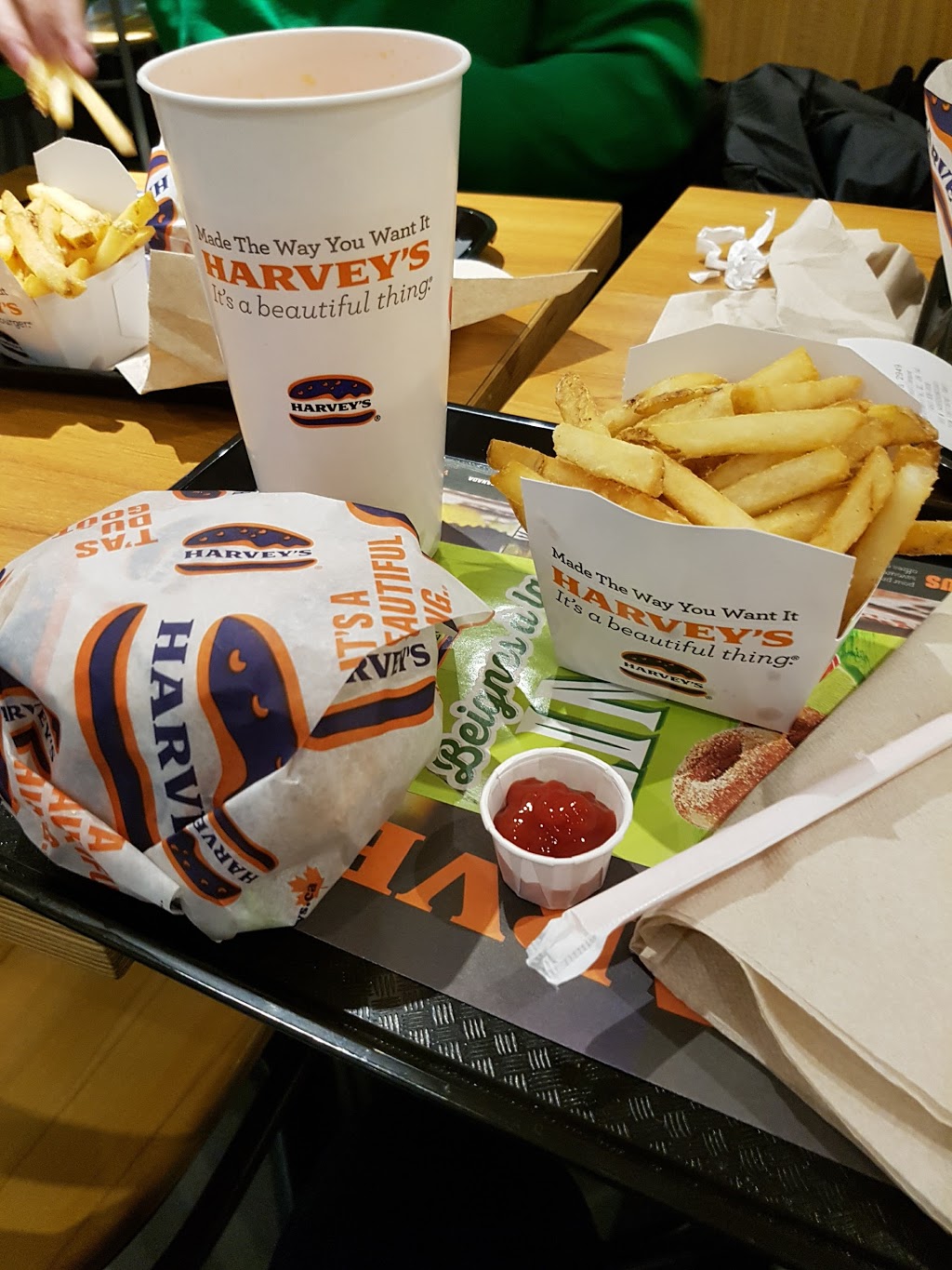 Harveys | 1121 Avenue Gilles Villeneuve, Berthierville, QC J0K 1A0, Canada | Phone: (450) 836-0006