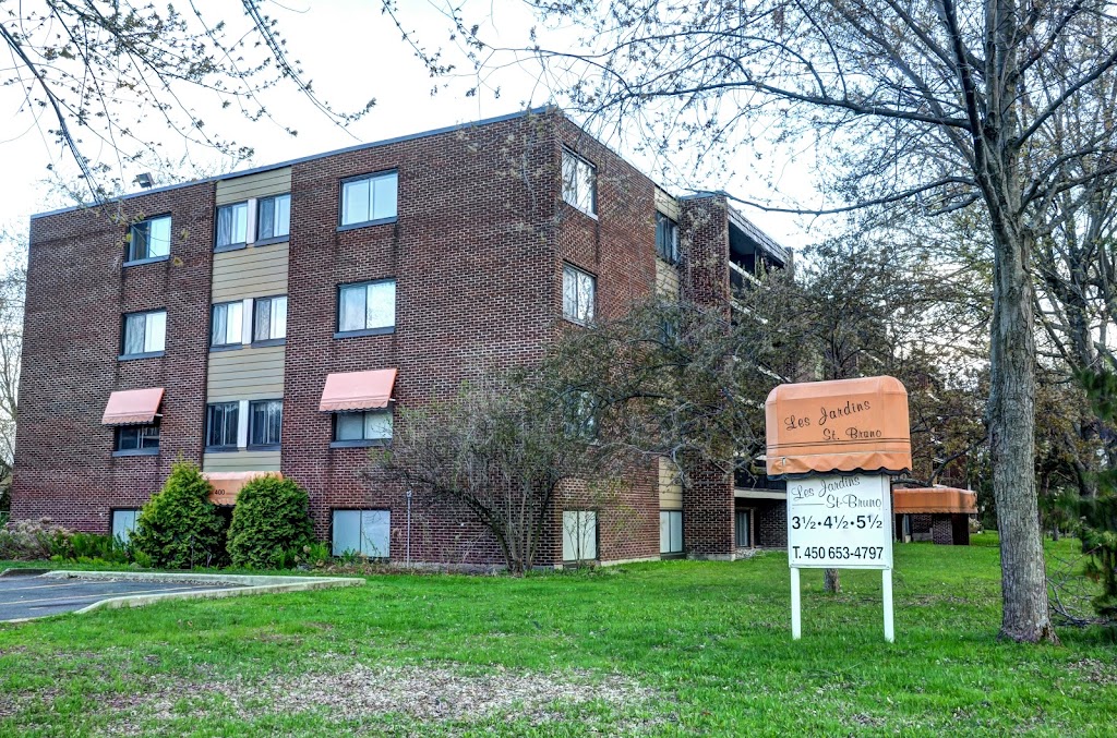 Château St-Bruno | 400 Rue Lansdowne, Saint-Bruno-de-Montarville, QC J3V 1X3, Canada | Phone: (450) 653-4797