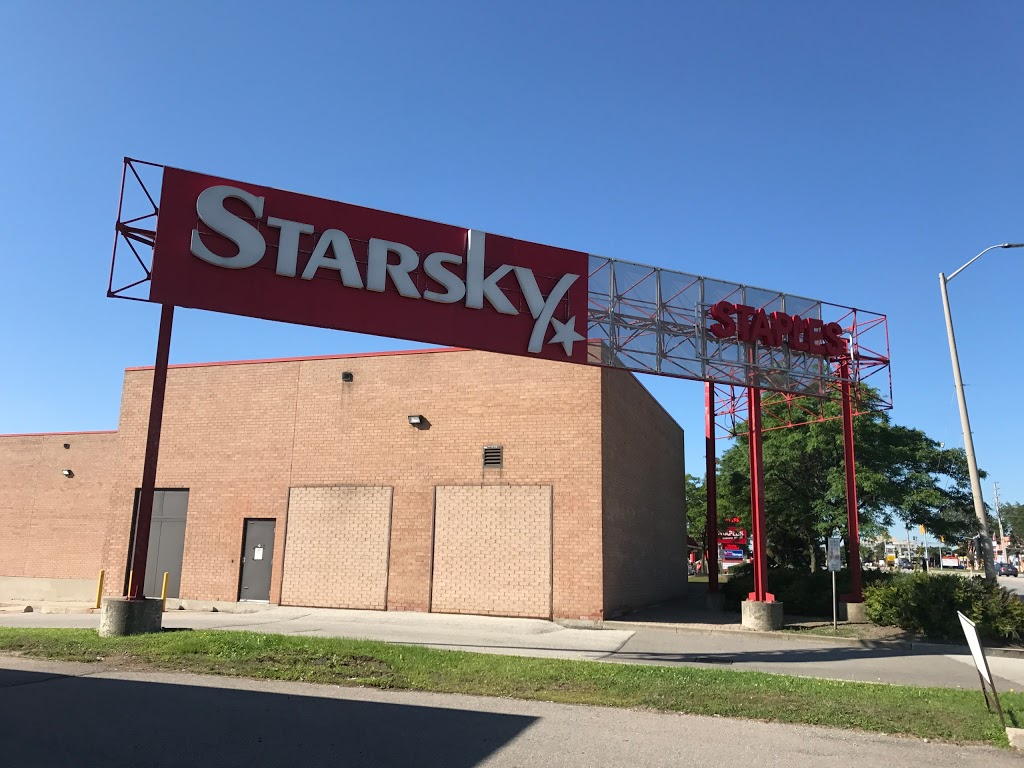 Staples | 2040 Dundas St E Unit 1, Mississauga, ON L4X 2X8, Canada | Phone: (905) 279-4392