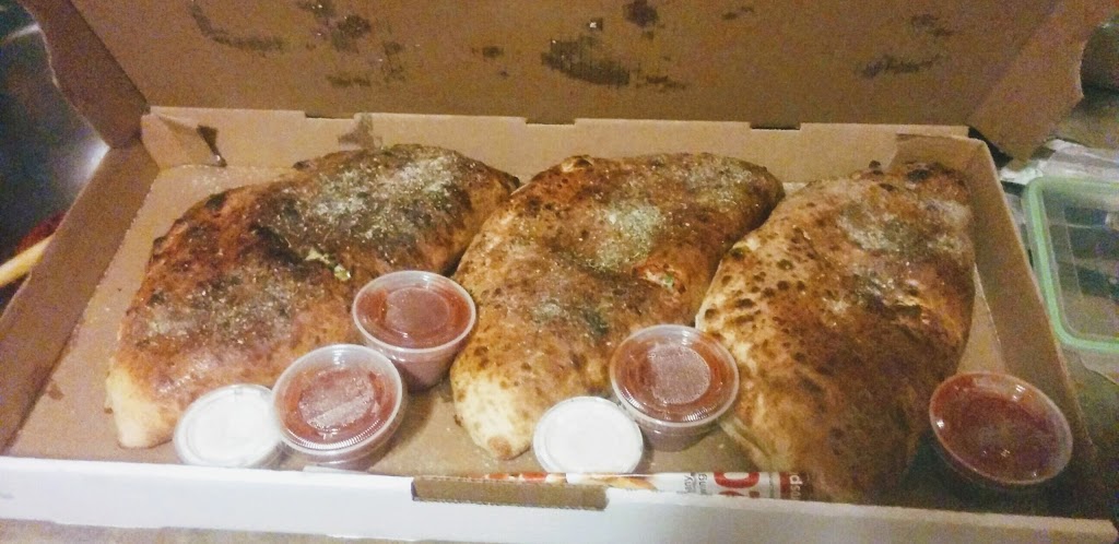 Pieros Pizzeria | 169 Wharncliffe Rd S, London, ON N6J 2K7, Canada | Phone: (519) 438-9999