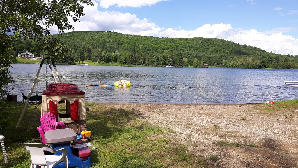 Chez Lulu et Lutin | 3258 Chemin de Look Out Park, Rawdon, QC J0K 1S0, Canada | Phone: (450) 834-7017