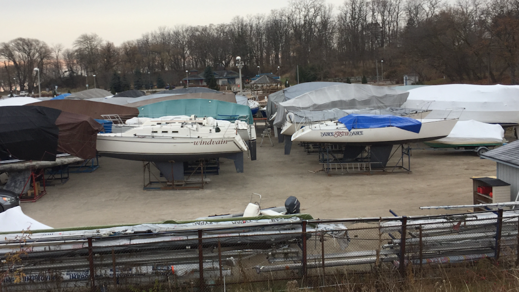 Bronte Harbour Yacht Club | 2514 Lakeshore Rd W, Oakville, ON L6L 1H8, Canada | Phone: (905) 827-6437
