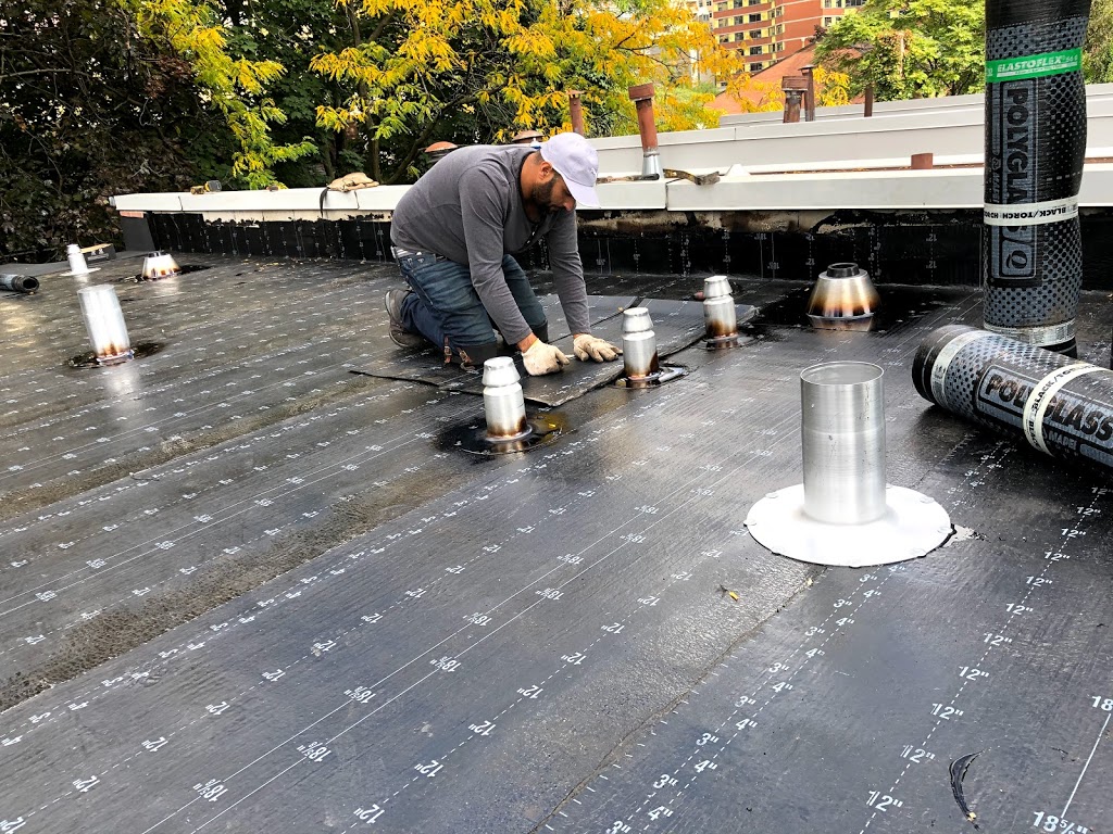 AZ Roofing | 1769 Britannia Rd E Unit 21, Mississauga, ON L4W 4E2, Canada | Phone: (416) 255-0000
