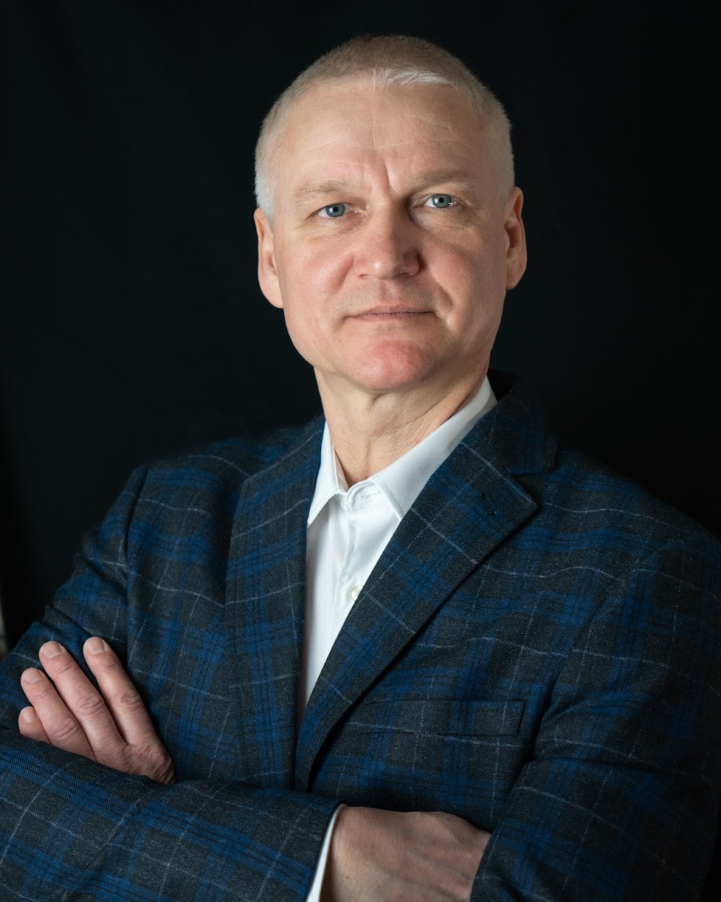 Alexey Pankratev, Mortgage Agent-Dominion Lending Centres | 362 Parkhurst Crescent, Orillia, ON L3V 4H6, Canada | Phone: (780) 952-5345