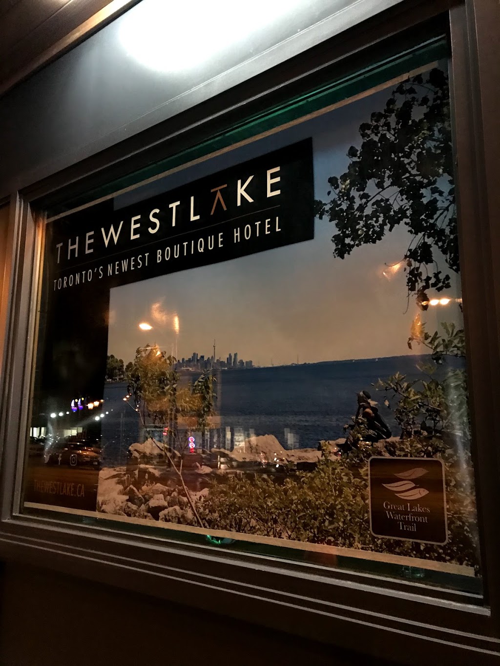 TheWestlake Hotel | 2847 Lake Shore Blvd W, Etobicoke, ON M8V 1H8, Canada