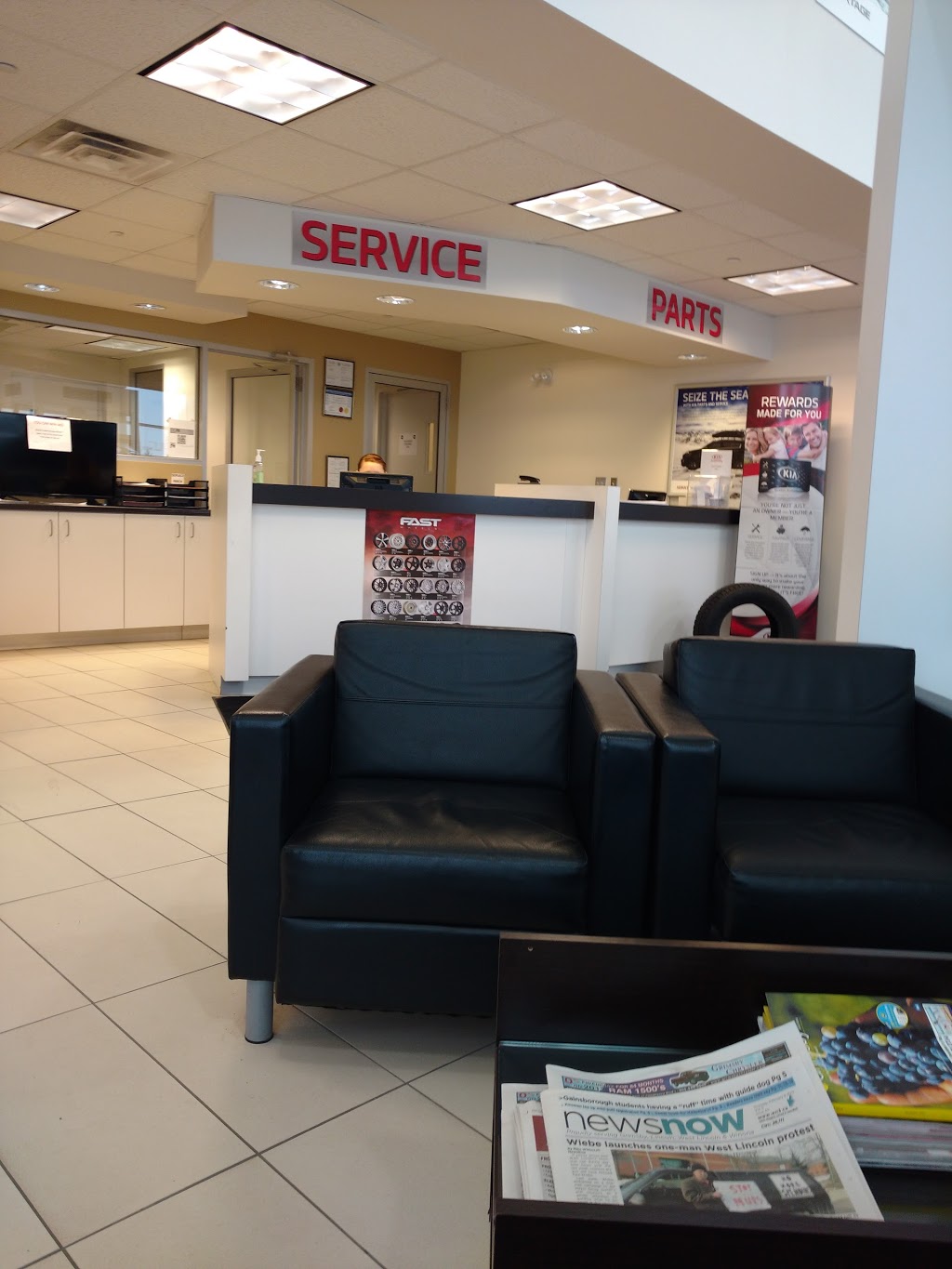 Grimsby Kia | 435 S Service Rd, Grimsby, ON L3M 4E8, Canada | Phone: (905) 309-8898