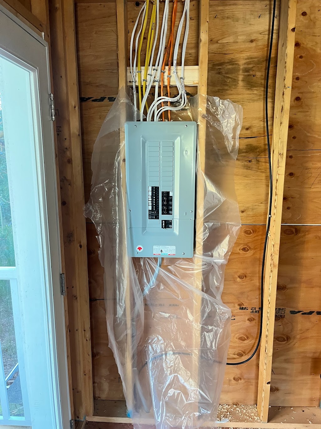 Seamless Power | 3819 Cowichan Lake Rd, Duncan, BC V9L 6K2, Canada | Phone: (604) 803-5153