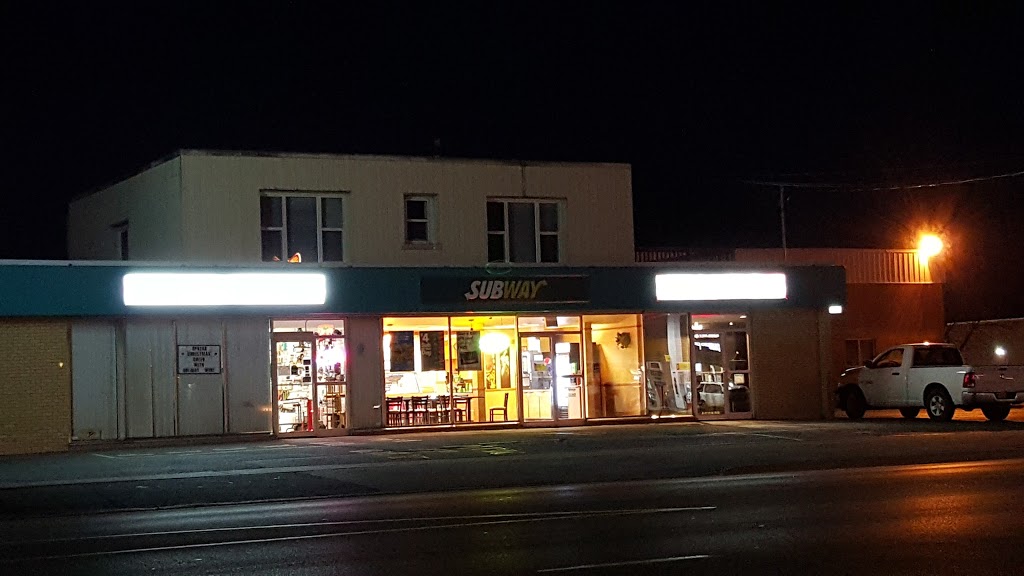 Subway | 936 E Main St Unit 2, Welland, ON L3B 3Y9, Canada | Phone: (289) 820-7068