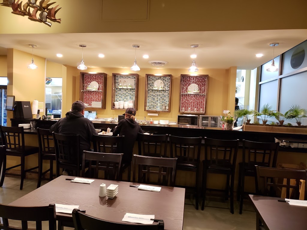 Kamome Japanese restaurant | 4949 Canoe Pass Way #2222, Tsawwassen, BC V4M 0B2, Canada | Phone: (778) 630-8448