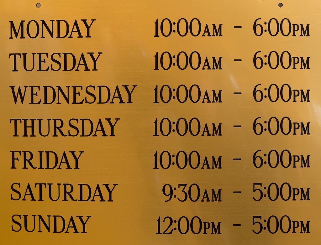The Outskirts | 2150 Robertson Rd, Nepean, ON K2H 9S1, Canada | Phone: (613) 726-0170