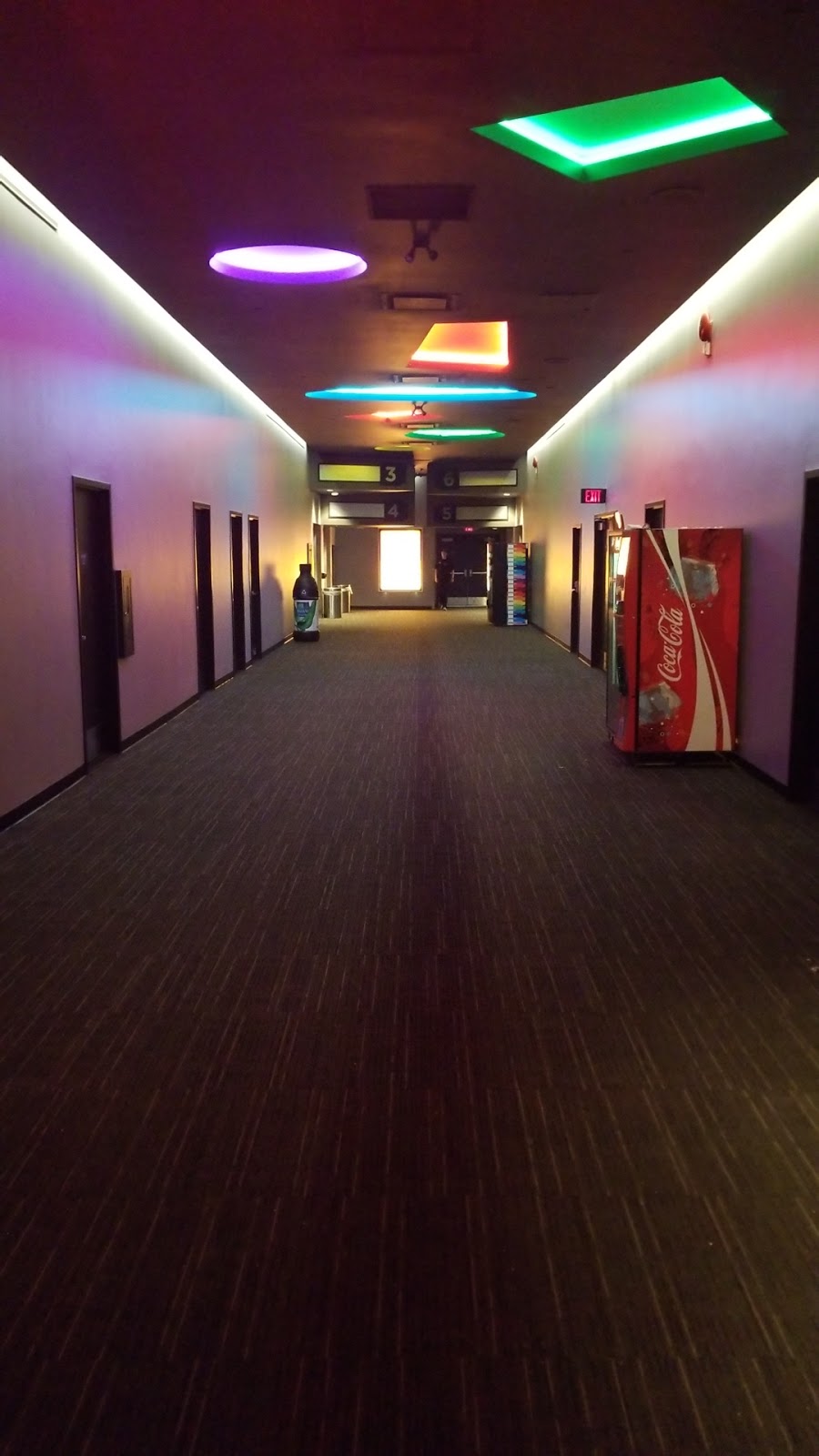 Landmark Cinemas Country Hills | 300-388 Country Hills Blvd NE, Calgary, AB T3K 5A6, Canada | Phone: (403) 226-8687