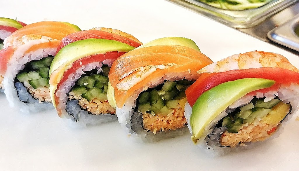 Yuzu sushi Express | 2551 Chemin des Quatre-Bourgeois, Québec, QC G1V 0G2, Canada | Phone: (418) 658-3897