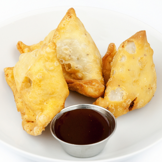 Curry n crust | 11245 Valley Ridge Dr NW #208, Calgary, AB T3B 5V4, Canada | Phone: (403) 460-3833