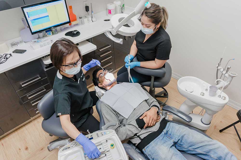 Markham Dental Smiles | 4630 Hwy 7 #2, Unionville, ON L3R 1M5, Canada | Phone: (905) 477-6453