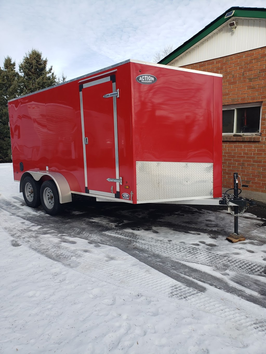 Glamping RV & Enclosed Trailer Rentals | Bishopgates Road, King St, Burford, ON N0E 1A0, Canada | Phone: (519) 755-6569