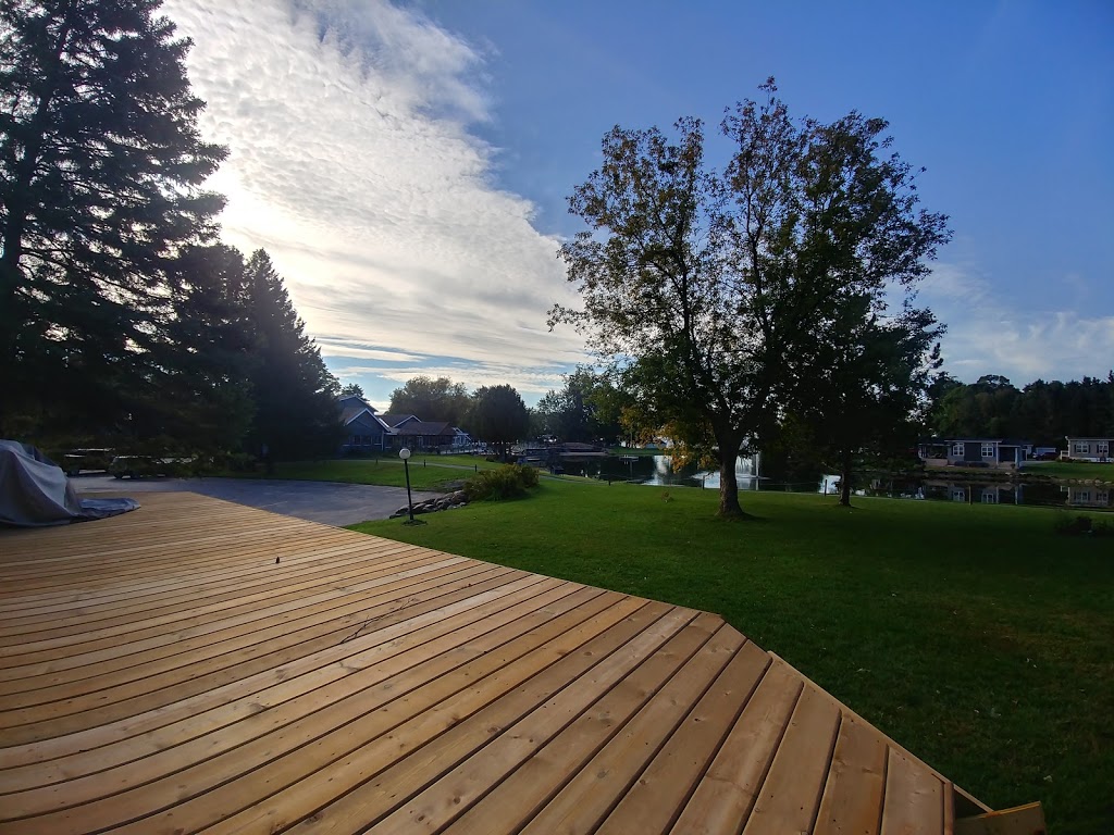 Six Foot Bay Resort and Golf Course | 52 Fire Rte 39, Buckhorn, ON K0L 1J0, Canada | Phone: (705) 657-8788