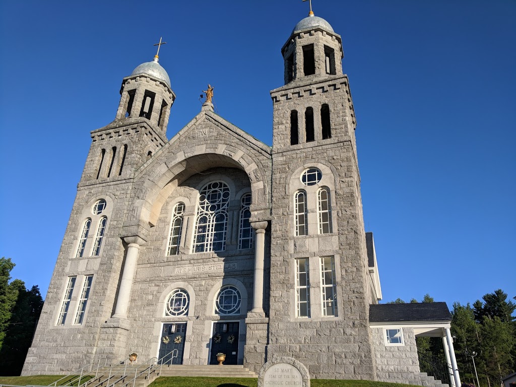St Marys Catholic Church | 191 Clermont Terrace, Newport, VT 05855, USA | Phone: (802) 334-5066