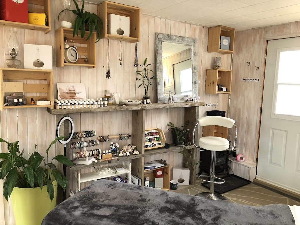 Lophelia | 13 Rue Galipeau, Thurso, QC J0X 3B0, Canada | Phone: (819) 665-8852