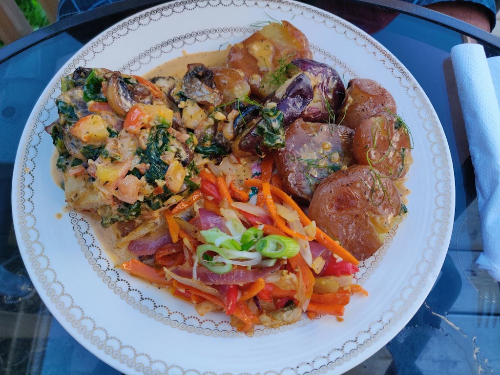 Oda Coffee and Wine Bar | 305 MacLachlan Ave, Manitou Beach, SK S0K 4T1, Canada | Phone: (306) 952-5493