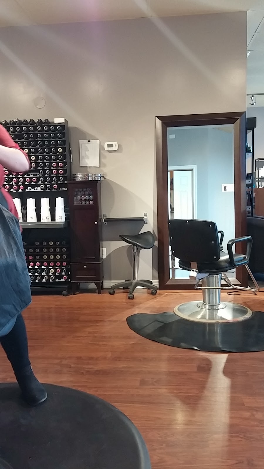 Luce Hair Studio | 235 Gore Rd, Kingston, ON K7L 0C3, Canada | Phone: (613) 531-4697