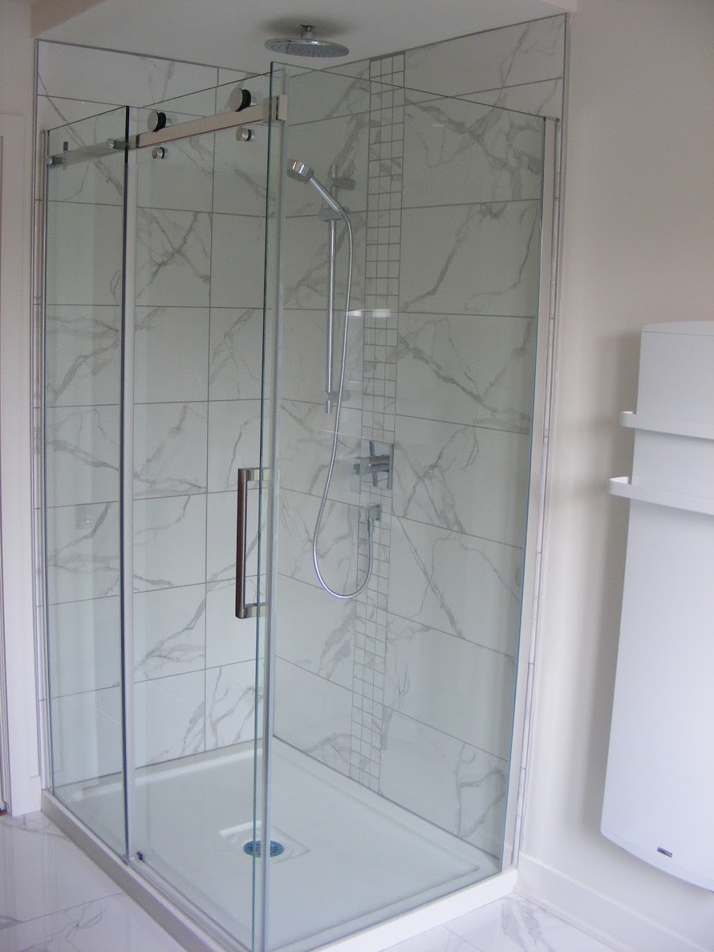 Solution Habitations | 5975 Rue de lENA, Saint-Hubert, QC J3Y 8Y9, Canada | Phone: (514) 927-5780
