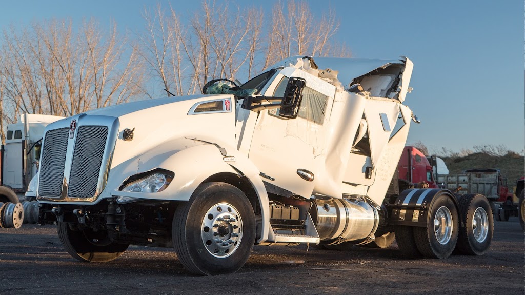 Gamex Inc. | Pièces de camion usagées | 609 Rue Principale, Île-aux-Noix, QC J0J 1G0, Canada | Phone: (866) 611-3881