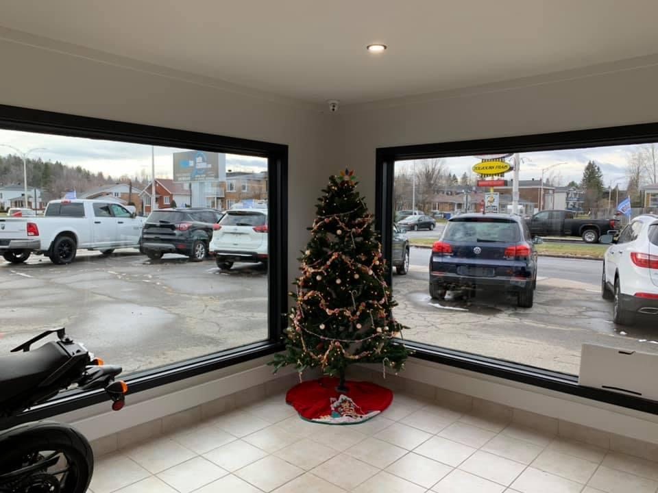 Trouve ton auto/camion (Groupe Mondou) | 500 17e Rue, Grand-Mère, QC G9T 6M4, Canada | Phone: (873) 206-0404
