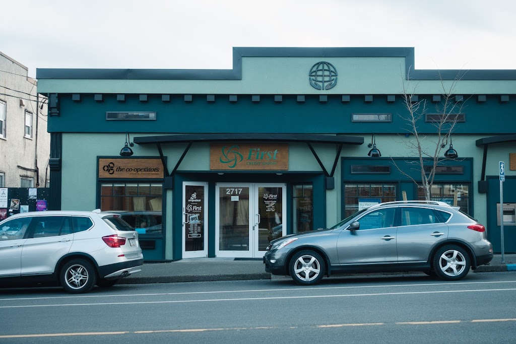 First Credit Union | 2717 Dunsmuir Ave, Cumberland, BC V0R 1S0, Canada | Phone: (250) 336-2272