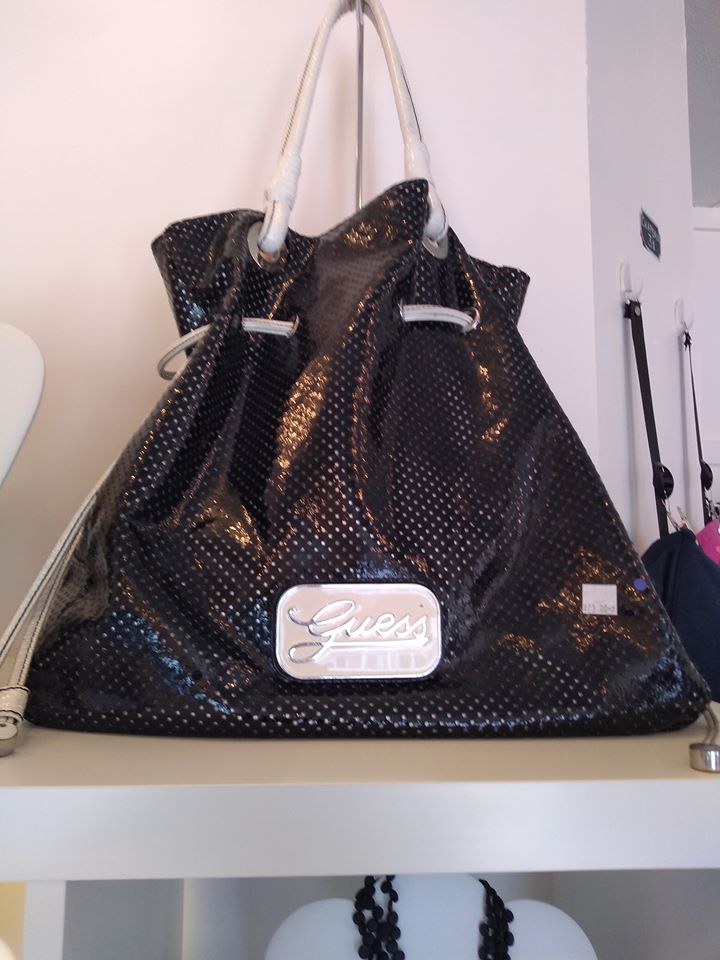 Il était une fripe | 790 Rue Principale, Saint-Amable, QC J0L 1N0, Canada | Phone: (450) 338-3030