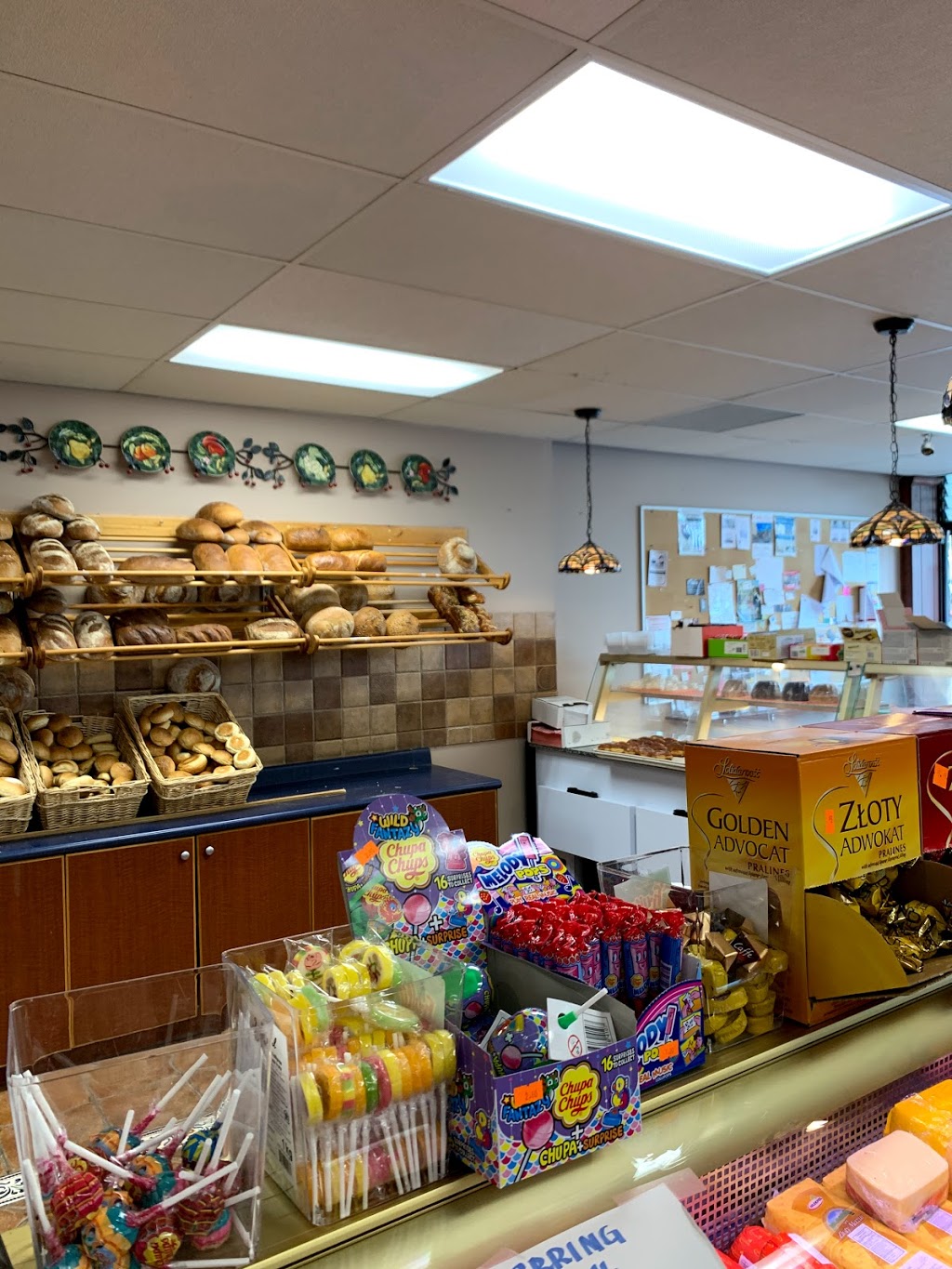 Polonia Bakery & Deli | 14641 108 Ave, Surrey, BC V3R 1V8, Canada | Phone: (604) 930-8848