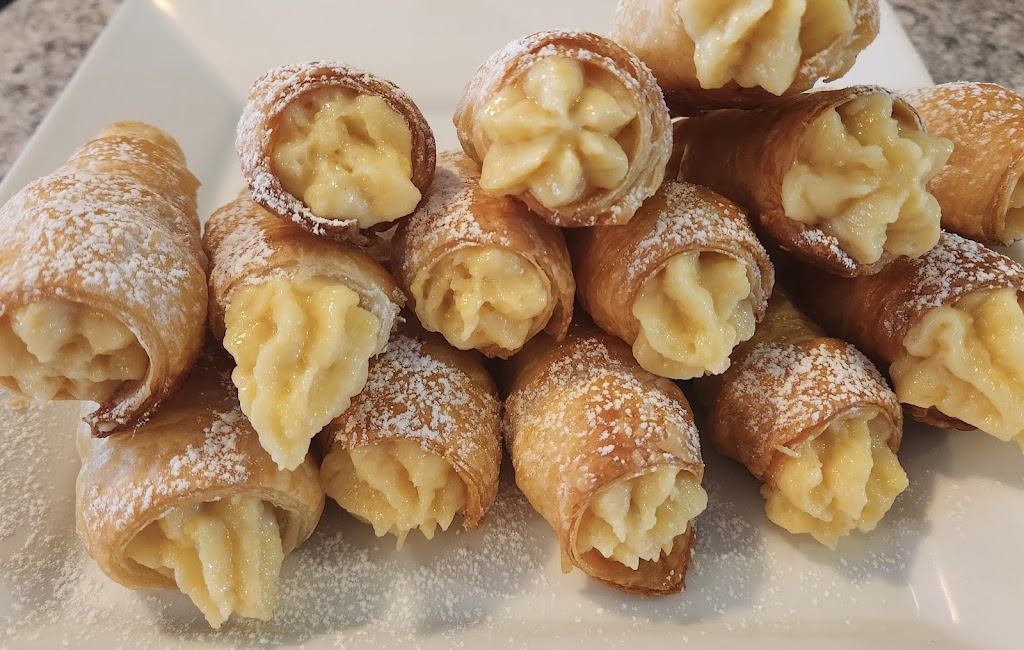 Bit Ah Sweet Bake Shop | 55 Crossings Wy, Hannon, ON L0R 1P0, Canada | Phone: (519) 500-7235