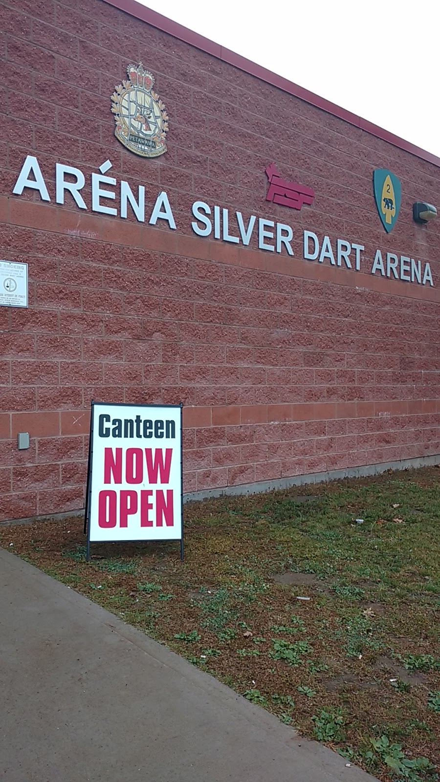 Silver Dart Arena | 51 Peacekeeper Way, Petawawa, ON K8H 1E2, Canada | Phone: (613) 687-5511