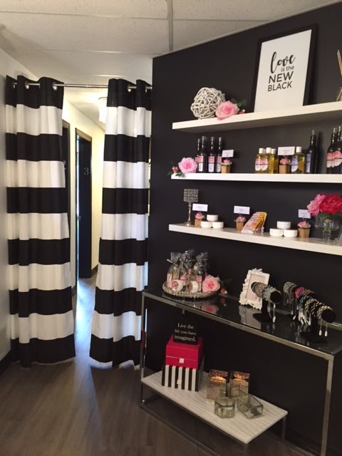 Rosewater Beauty | 190 Dunlop St E Lower Level, Barrie, ON L4M 1B3, Canada | Phone: (705) 252-3255