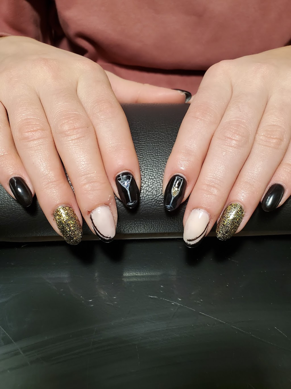 Nail Effects | 116 Queen St E, St. Marys, ON N4X 1C5, Canada | Phone: (519) 284-0038