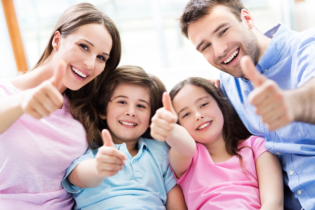 Smile House Dental Clinic | 955 Bovaird Dr W UNIT 17, Brampton, ON L6X 5K7, Canada | Phone: (905) 453-1661