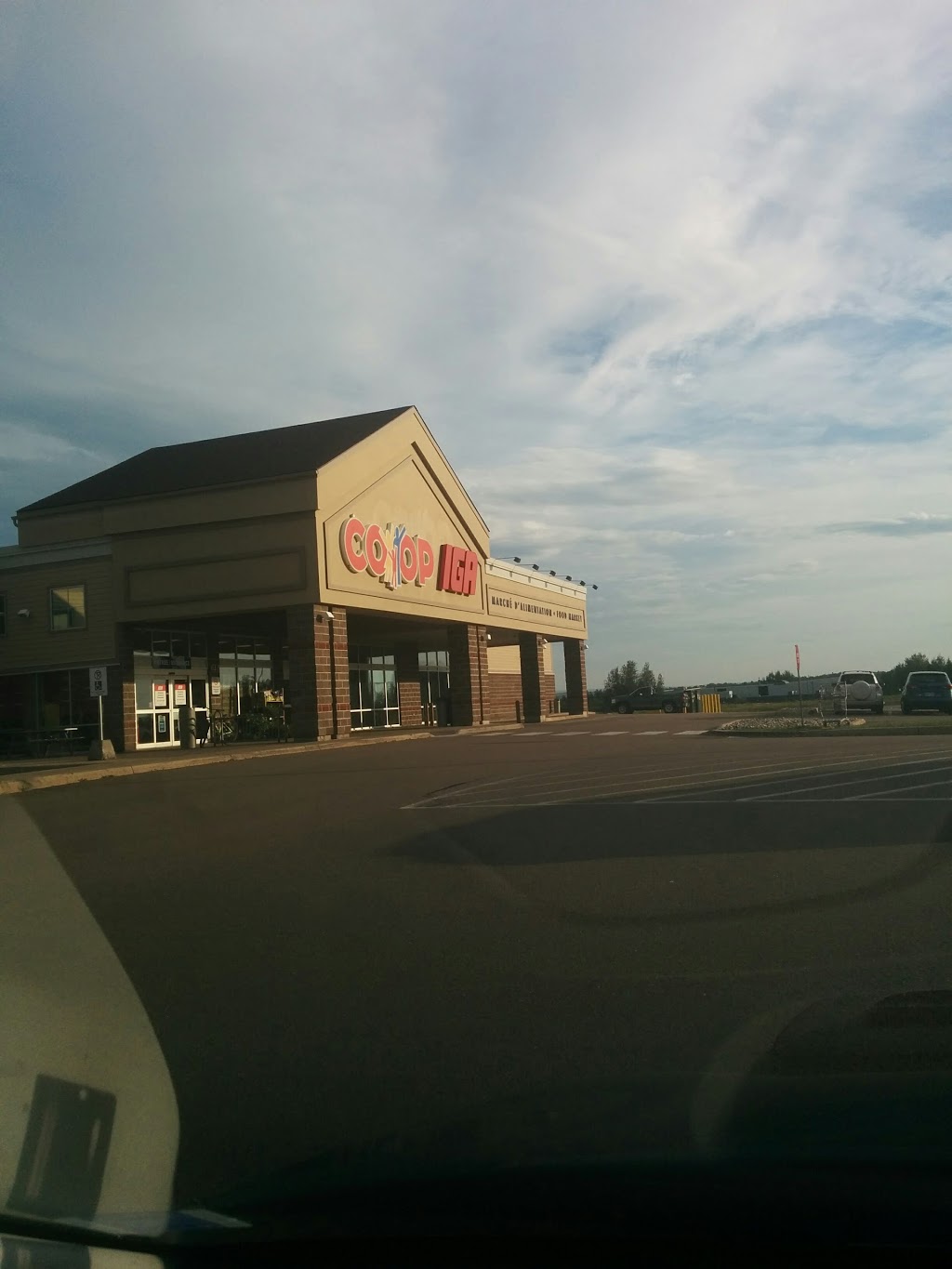 IGA Dieppe Consumer Cooperative Ltd. | 615 Dieppe Blvd, Dieppe, NB E1A 0R9, Canada | Phone: (506) 864-2667