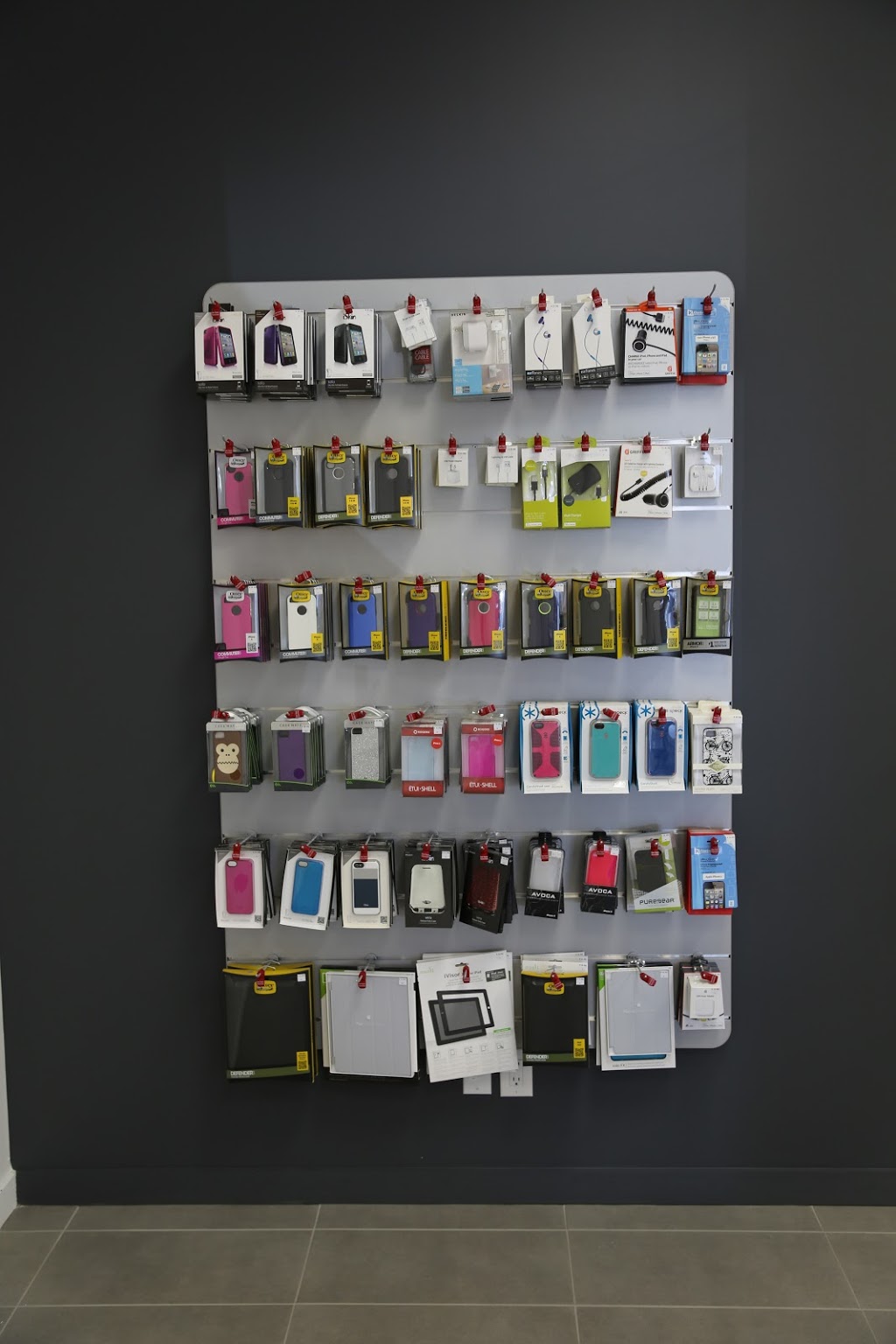Rogers | 260 Dundas St E, Trenton, ON K8V 1M2, Canada | Phone: (613) 392-4851