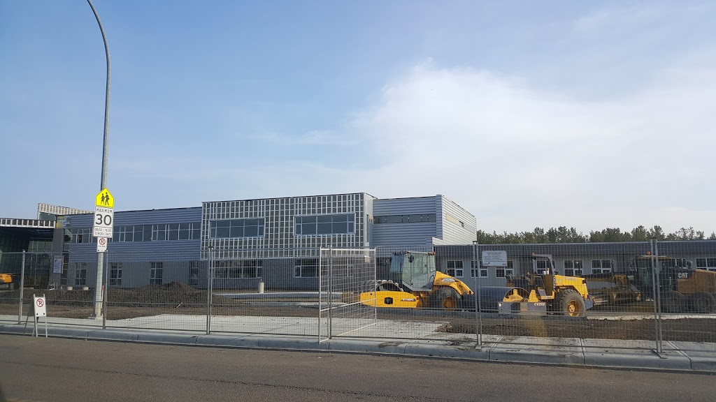 Hilwie Hamdon School | 13815 Cumberland Rd NW, Edmonton, AB T6V 1V3, Canada | Phone: (587) 489-4712