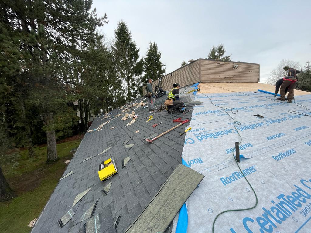 Paragon Roofing BC- Roofing Contractor Vancouver | 3262 Ganymede Dr, Burnaby, BC V3J 1A4, Canada | Phone: (604) 358-3436