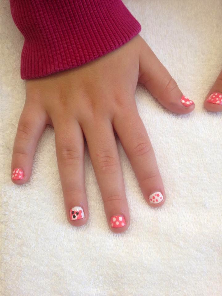 Venus Tanning and Nailbar | 2 Wilson St W, Perth, ON K7H 1R9, Canada | Phone: (613) 264-1199