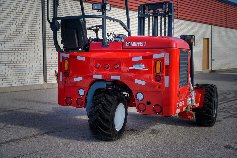 ML-Truck Equipment Ltd. | 110-30583 Iron Mills Court, Abbotsford, BC V2T 6J8, Canada | Phone: (833) 425-3505