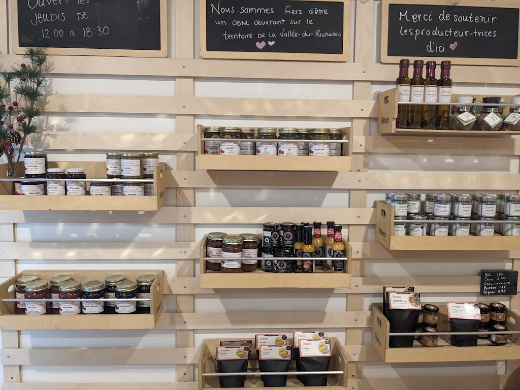 Récolte - marché agroalimentaire | 454 Chem. des Patriotes, La Vallée-du-Richelieu, QC J0H 2G0, Canada | Phone: (514) 570-3596