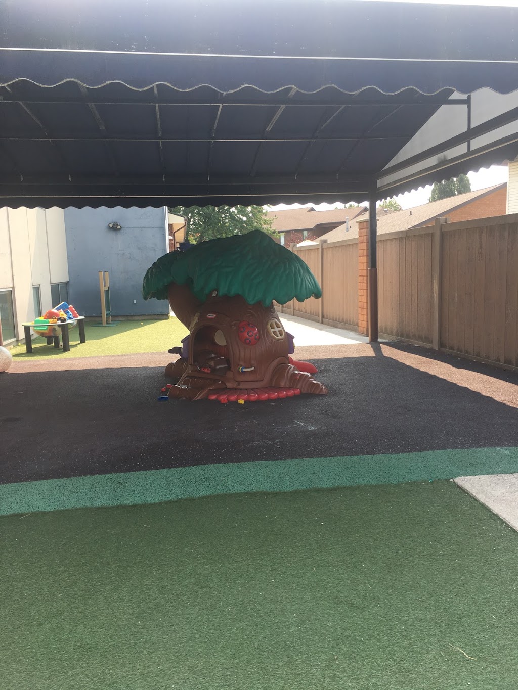 The Childrens House Montessori - Windsor | 2611 Labelle St, Windsor, ON N9E 4G4, Canada | Phone: (519) 969-5278