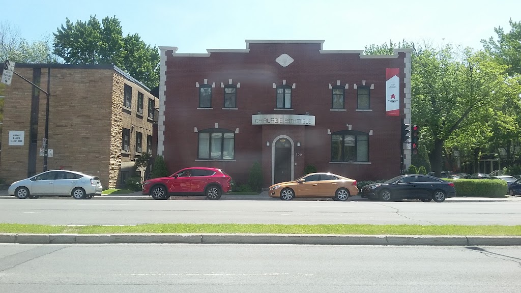 Le 200 - Clinique de chirurgie esthétique | 200 Boul Henri-Bourassa E, Montréal, QC H3L 1B8, Canada | Phone: (514) 744-3377