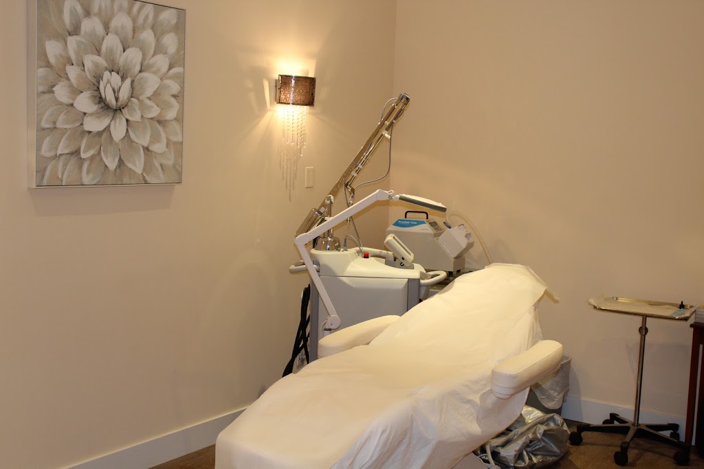 COSMEDERM | 4169 King St E, Kitchener, ON N2P 2E8, Canada | Phone: (519) 885-0222