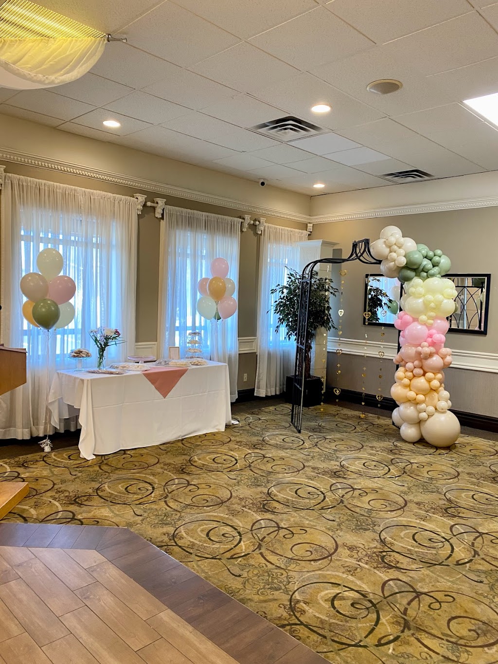 All Blown Up Custom Balloons | 346 Highland Rd W, Stoney Creek, ON L8J 3T3, Canada | Phone: (905) 531-7890