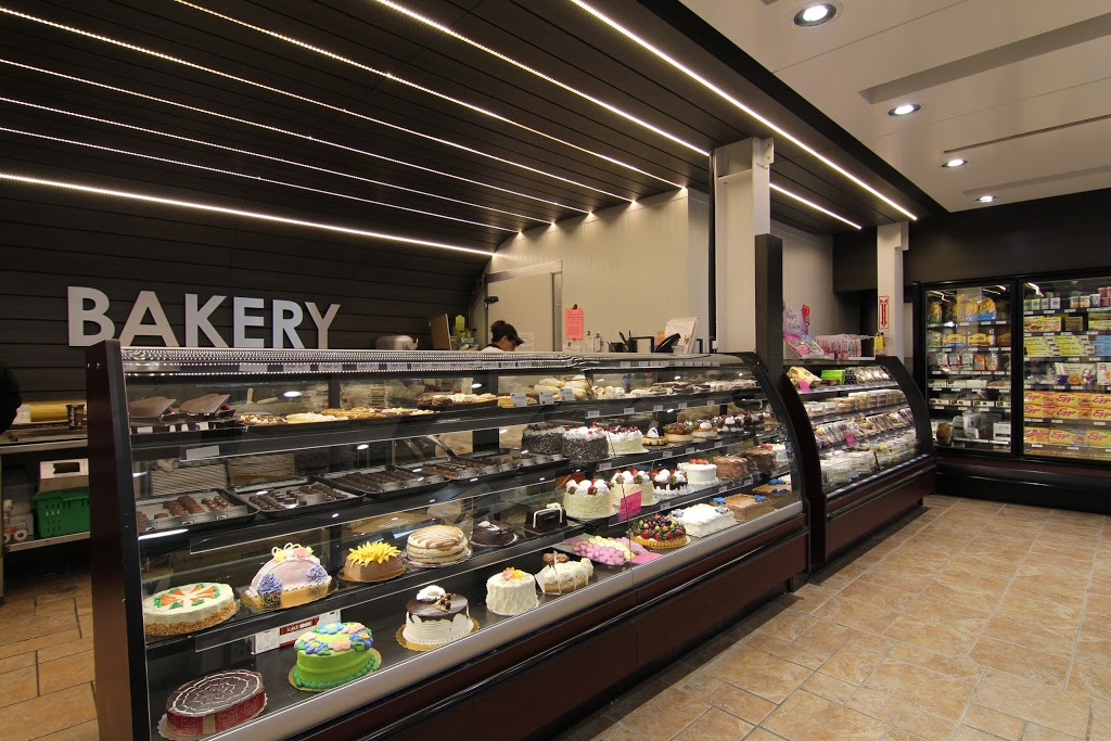 Vinces Market | 869 Mulock Dr, Newmarket, ON L3Y 8S3, Canada | Phone: (905) 853-3356