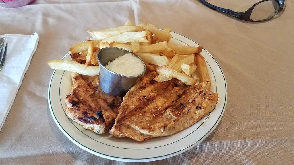 Restaurant Daou | 2373 Boulevard Marcel-Laurin, Saint-Laurent, QC H4R 1K4, Canada | Phone: (514) 334-1199
