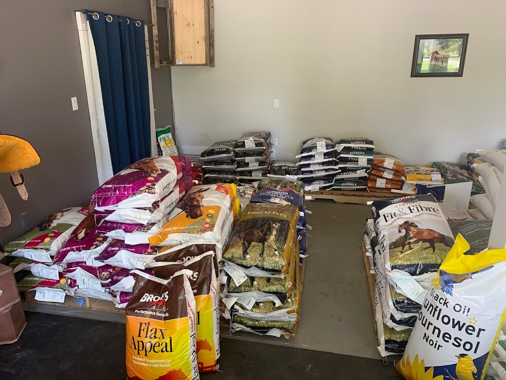 Topline Feed and Farm Supply | 1551 Upper Big Chute Rd, Coldwater, ON L0K 1E0, Canada | Phone: (705) 984-4657